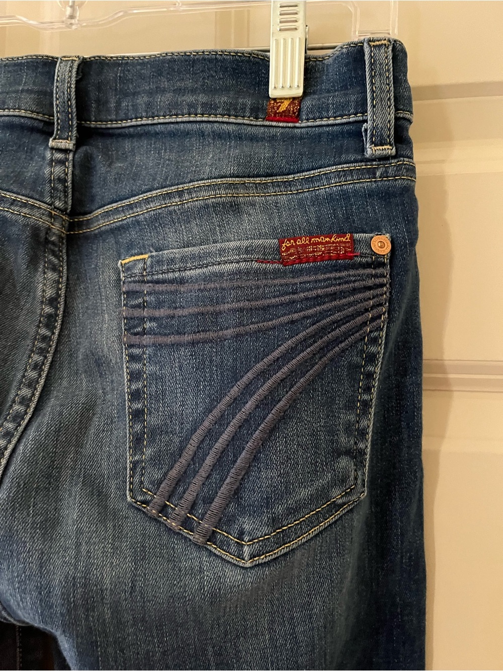 Women’s 7 For All Mankind Dojo Flare Jeans iclassic medium-dark wash size 26 - Picture 3 of 7